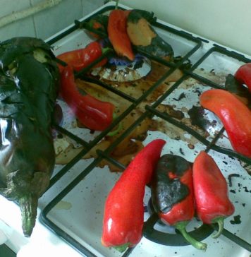 Până acum, ai curățat zeci de minute la ele. Acest truc te va scuti de orice efort, iar grătarele de la aragaz vor fi ca noi! cum se curata aragazul