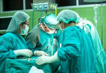 operatie chirurgicala medici