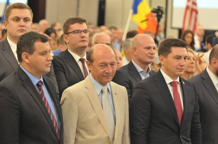 traian basescu