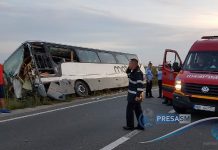 accident autocar petresti