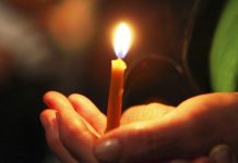 ”Suntem înmărmuriţi! S-a stins la doar 36 de ani și lasă în urmă o soție și doi copii doliu - lumanare aprinsa