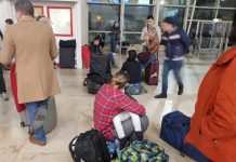 romani blocaati pe aeroportul din Liverpol