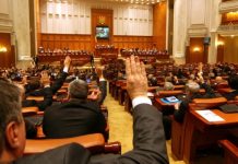 Scandal URIAŞ în politică! Plângere penală şi daune de 1,5 milioane de euro! Este vorba de un procuror