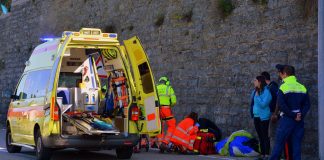 Un tânăr român a fost bătut cu bestialitate în Italia şi abandonat la spital: ”Şi-a pierdut memoria şi nu ştie cine este” ambulanza italia